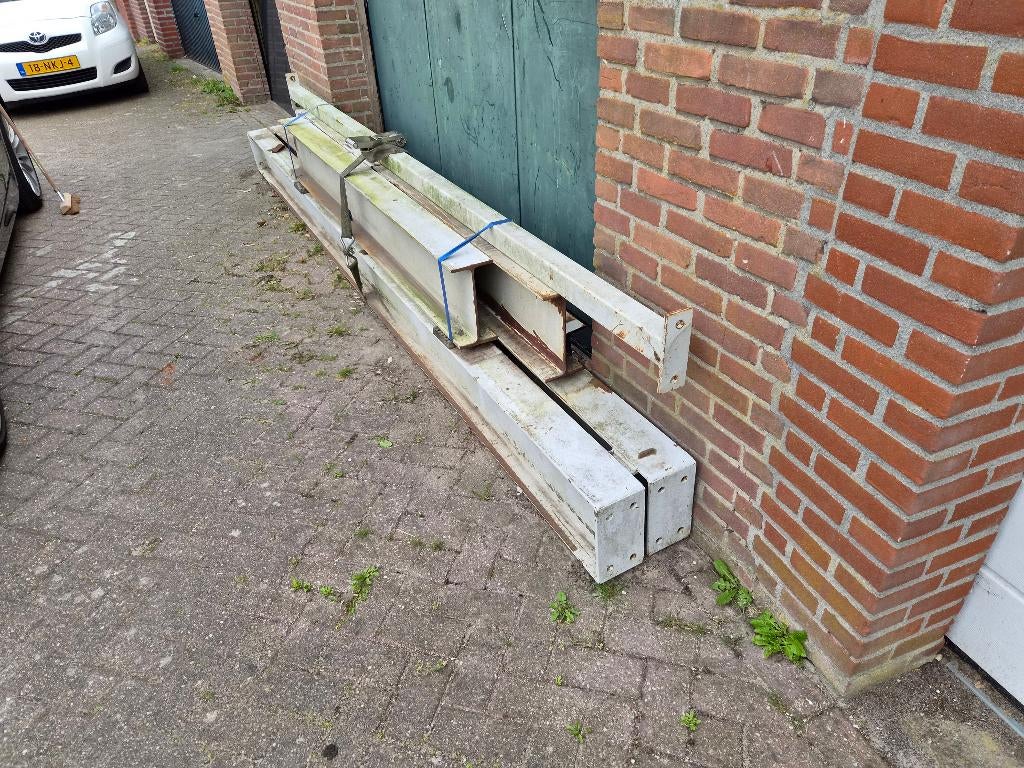 5 stalen balken IPE 270, Doe-het-zelf en Verbouw, Metalen, Ophalen, Gebruikt, IJzer
