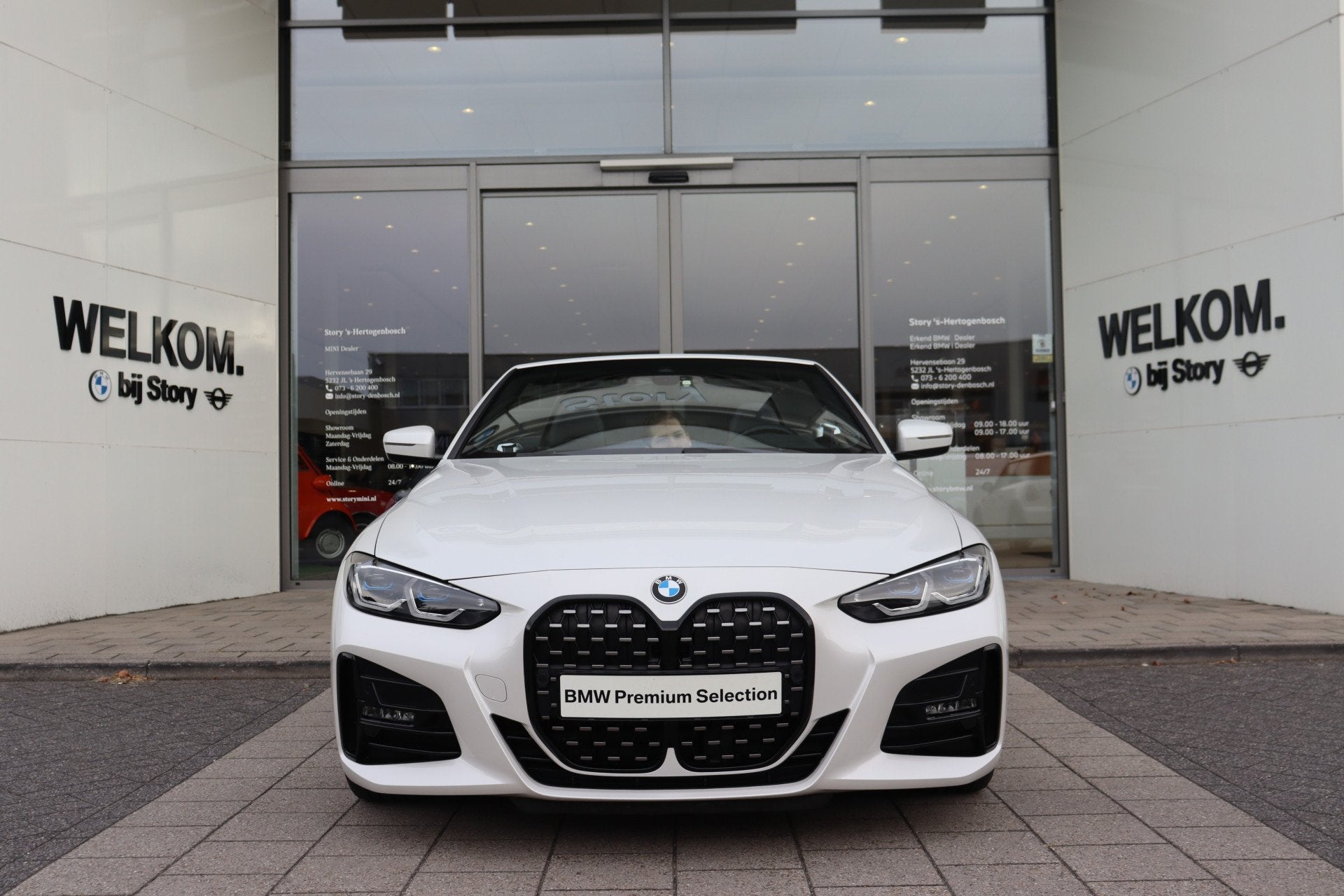 BMW 4 Serie Cabrio 420i High Executive M Sport Automaat / La, Auto's, BMW, 1998 cc, Achterwielaandrijving, Gebruikt, 4 stoelen