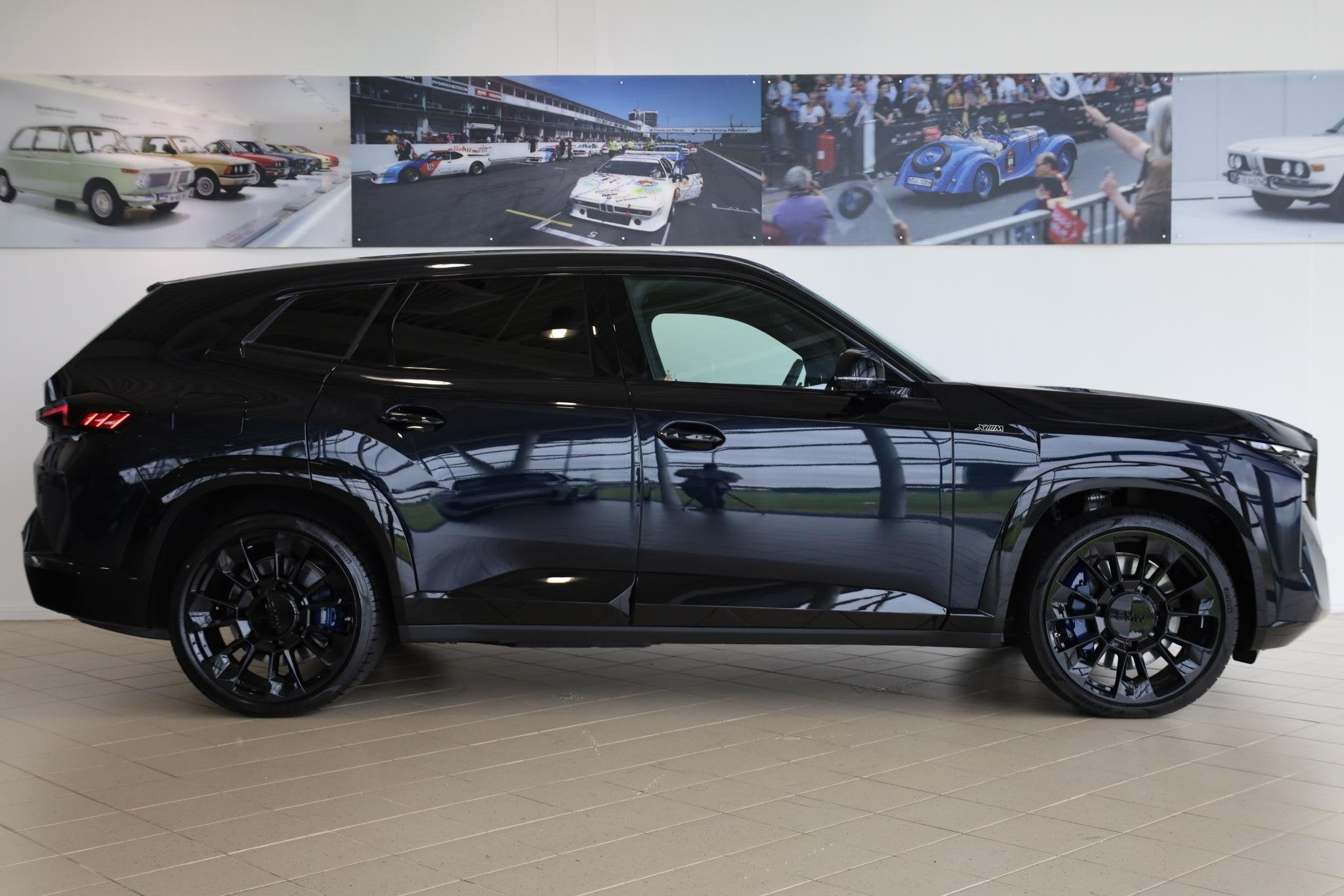 BMW XM 50e | Bowers & WIlkins | Trekhaak | Shadow Line, Auto's, Automaat, Hybride Elektrisch/Benzine, 2998 cc, SUV of Terreinwagen