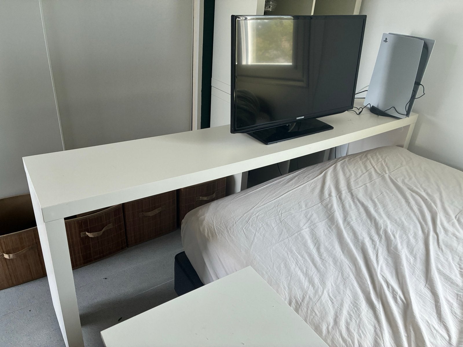 Lang bureau op wieltjes, ideaal voor boven je bed, Ophalen, Overige typen, Gebruikt, Met wielen