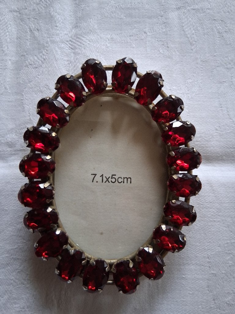 Brocante fotolijstje ovaal met rode steentjes, Antiek en Kunst, Ophalen of Verzenden