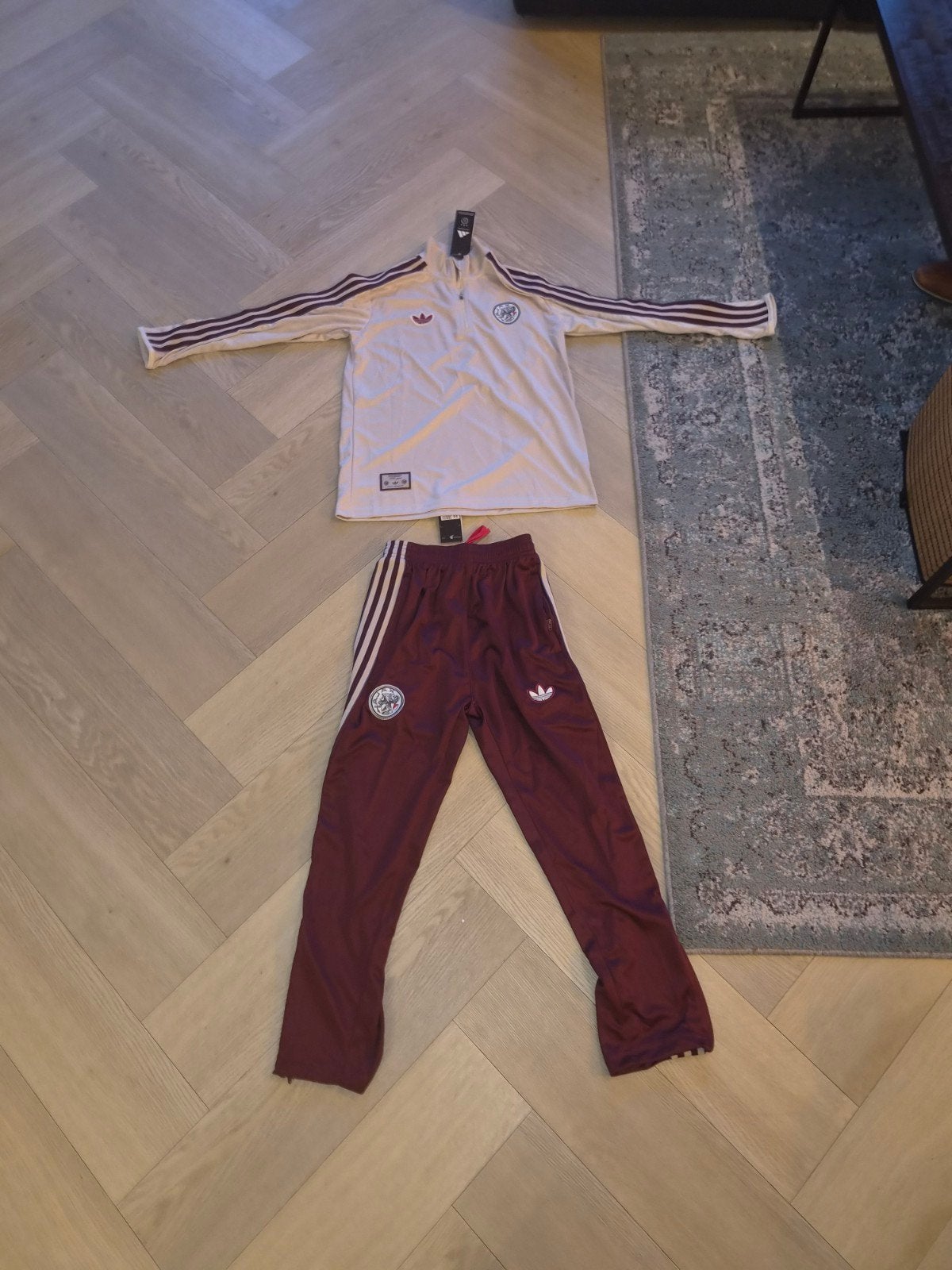 Ajax adidas trainingspak maat 140 - Nieuw met kaartjes, Adidas, Jongen of Meisje, Nieuw, Ophalen of Verzenden
