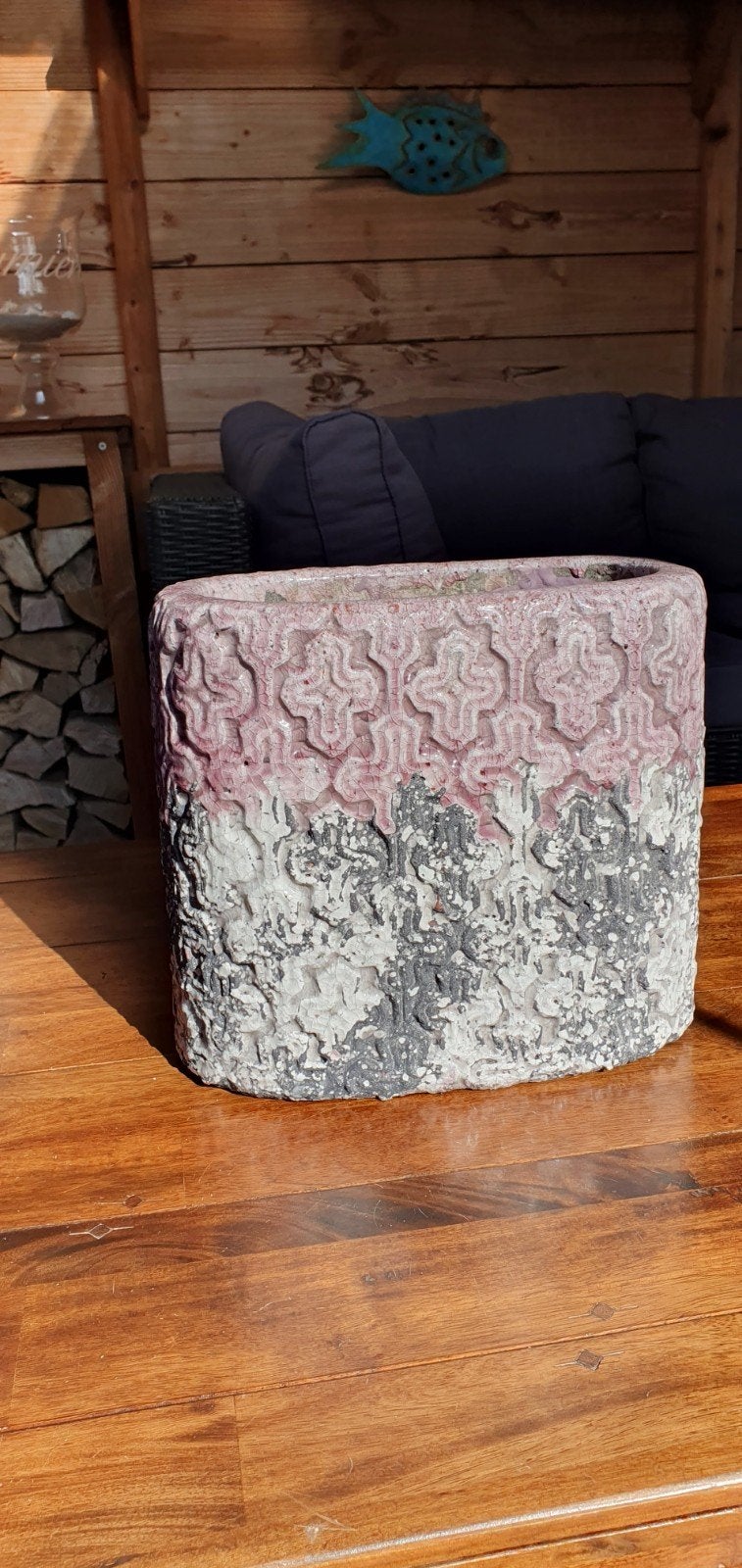 Pot / vaas van PTMD hoogte 27,5 cm OPHALEN, Huis en Inrichting, Woonaccessoires | Vazen, Ophalen, Zo goed als nieuw, Roze, Steen/keramiek