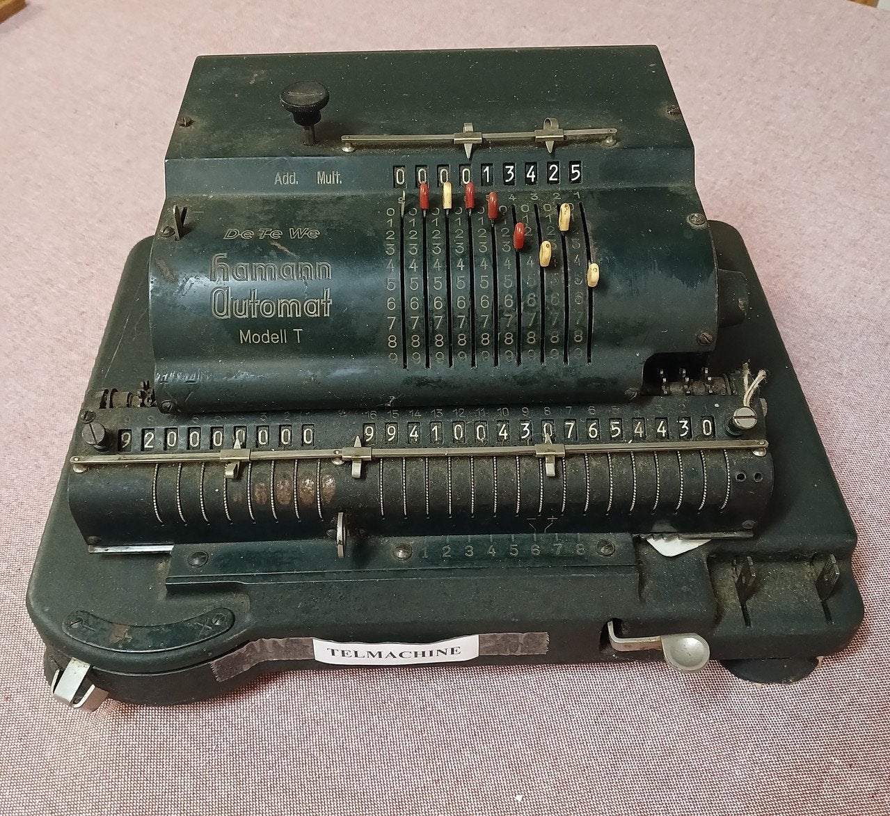 Antieke mechanische rekenmachine Hamann Automat Modell T, Ophalen