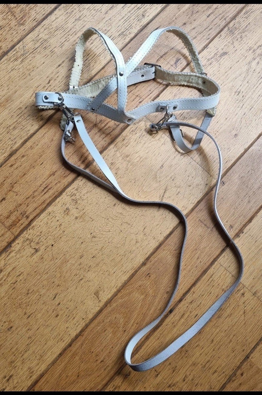 Vintage wit leren harnasje voor kind, kinder tuigje, Kinderen en Baby's, Ophalen of Verzenden, Zo goed als nieuw