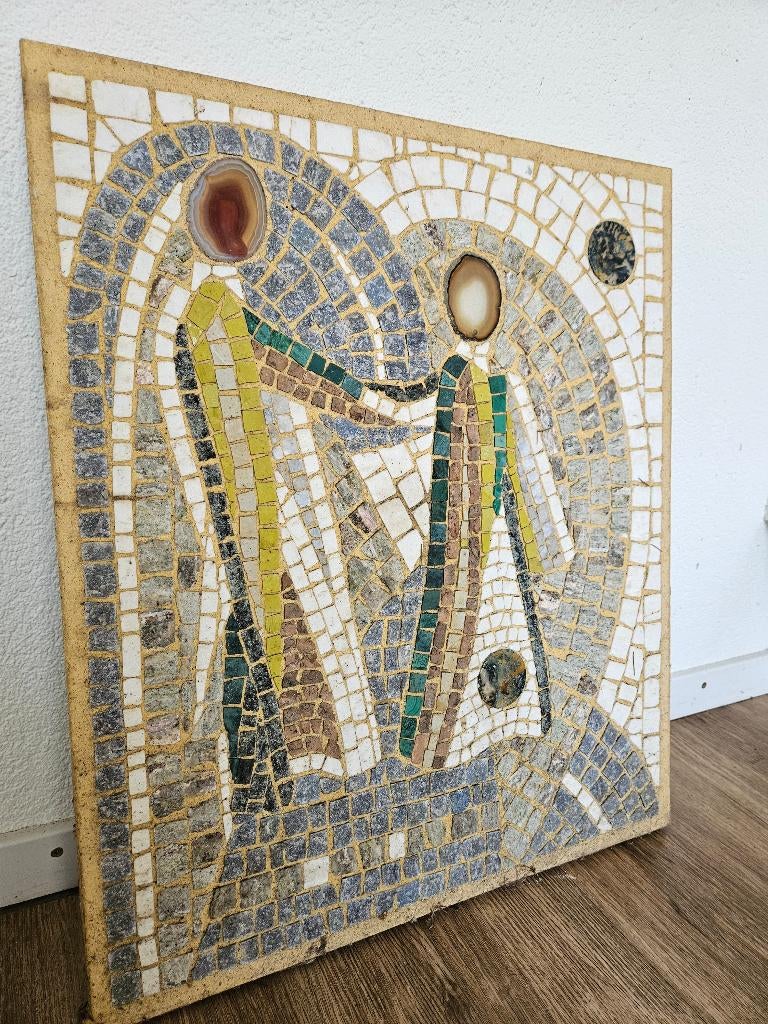 Mozaiek kunstwerk van Nell Louzir, Ophalen