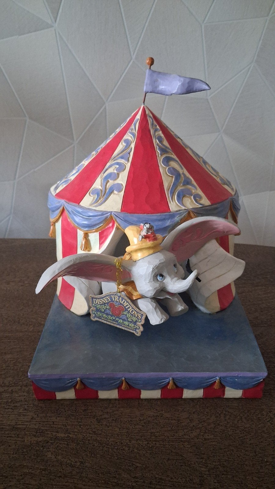 Disney Traditions Dumbo Beeldje - Jim Shore, Ophalen of Verzenden, Zo goed als nieuw, Beeldje of Figuurtje