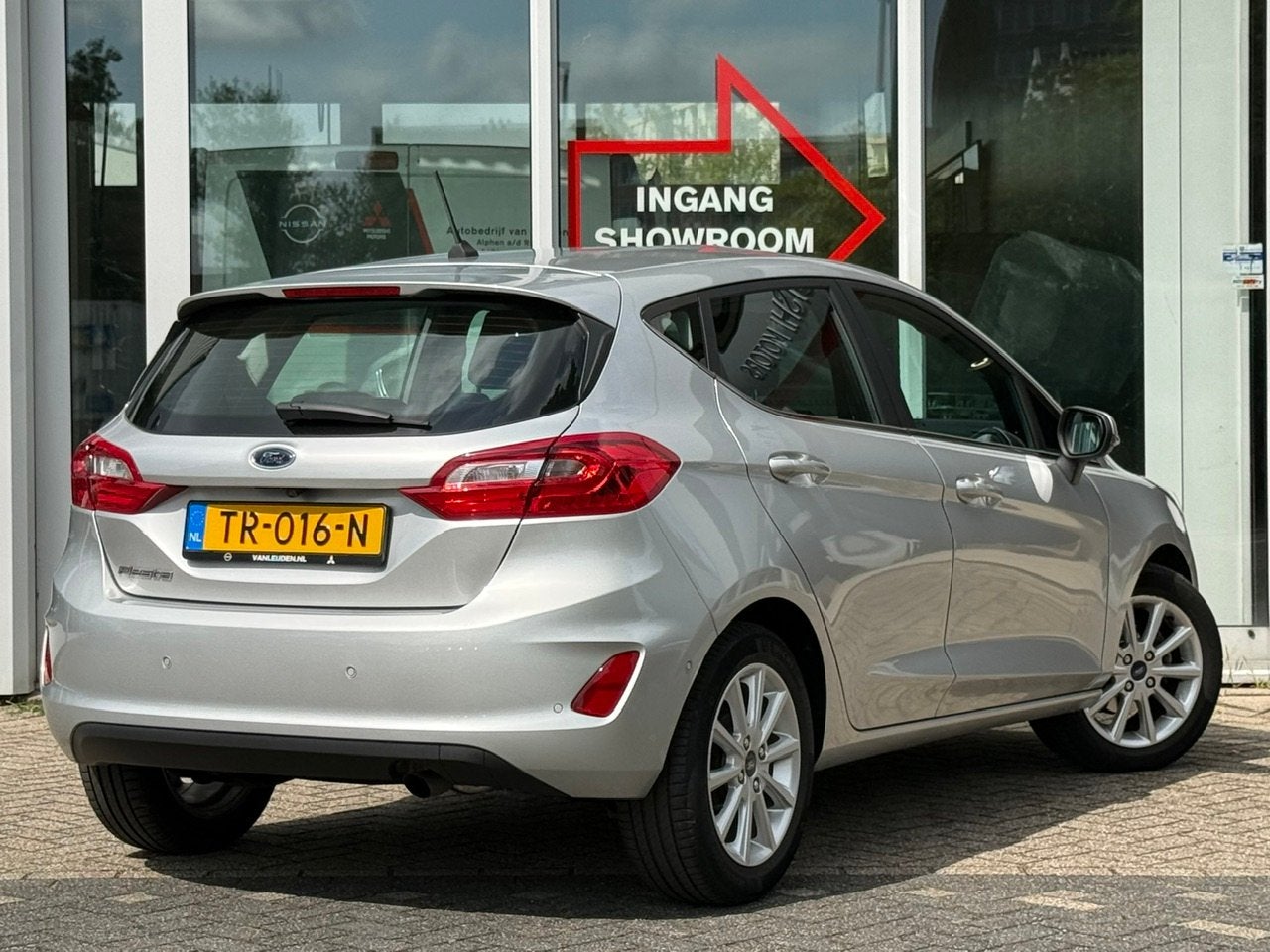 Ford Fiesta 1.0 EcoBoost 100pk 5dr Titanium | Camera | Navi, Auto's, Ford, Keurmerk '100% Onderhouden', Stof, Gebruikt, 49 €/maand
