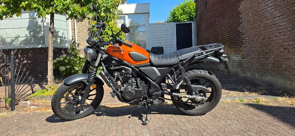 Honda CL500 Scrambler  3300km + accessoires!  - Nieuwstaat !, Motoren, Motoren | Honda, 2 cilinders, Gebruikt, Particulier, Meer dan 35 kW