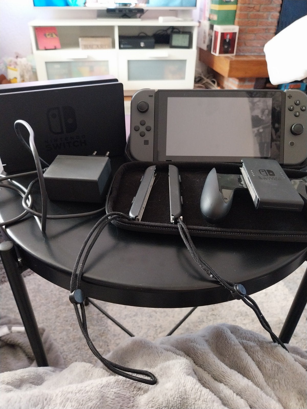 Nintendo Switch met 2 spellen + controller, zo goed als nieu, Met games, Ophalen of Verzenden, Zo goed als nieuw, Switch Original