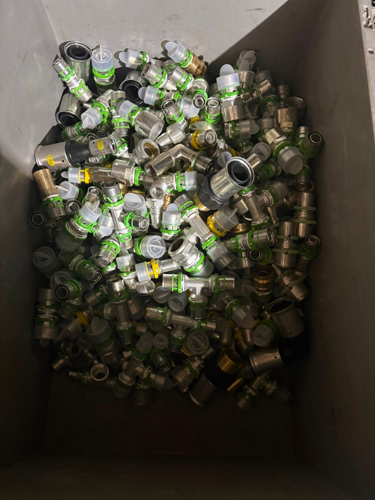 Grote partij Comap koppelingen 16/20/26, Doe-het-zelf en Verbouw, Ophalen, Overige materialen, Overige typen, Nieuw