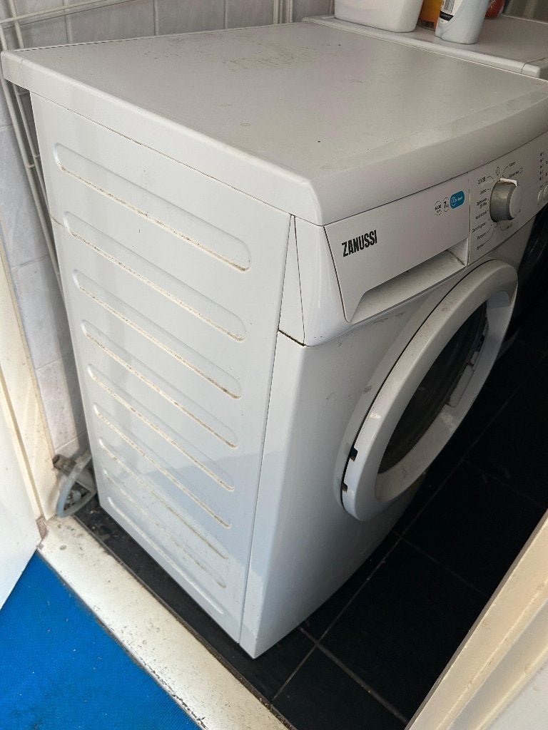 Wasmachine gratis (kapot), Ophalen, Gebruikt, 1200 tot 1600 toeren