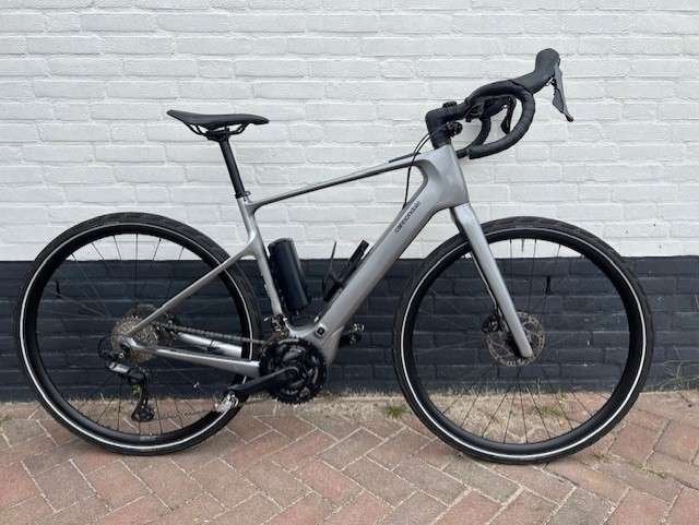 Cannondale Synapse Neo met powermore, Sportief@detweewieler.nl, De Tweewieler, Zo goed als nieuw, Kreitenmolenstraat 43