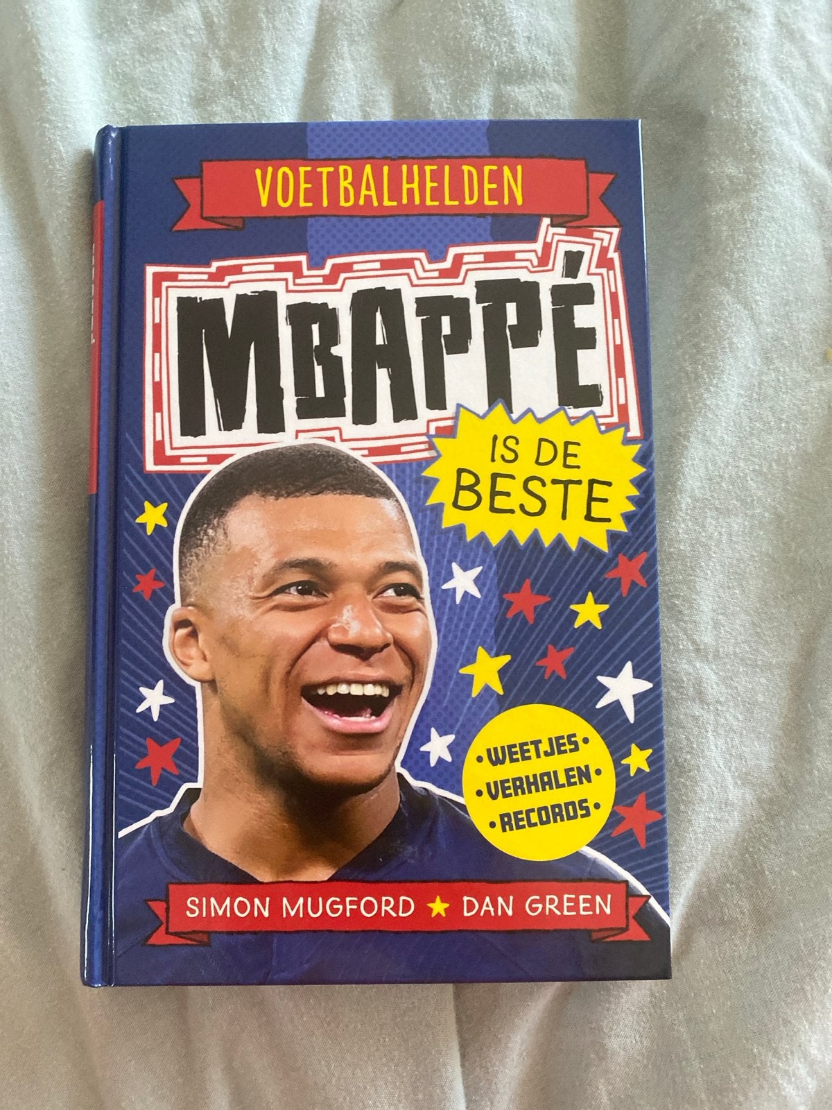 Voetbalhelden: Mbappé is de Beste - Boek, Ophalen of Verzenden, Zo goed als nieuw, Non-fictie