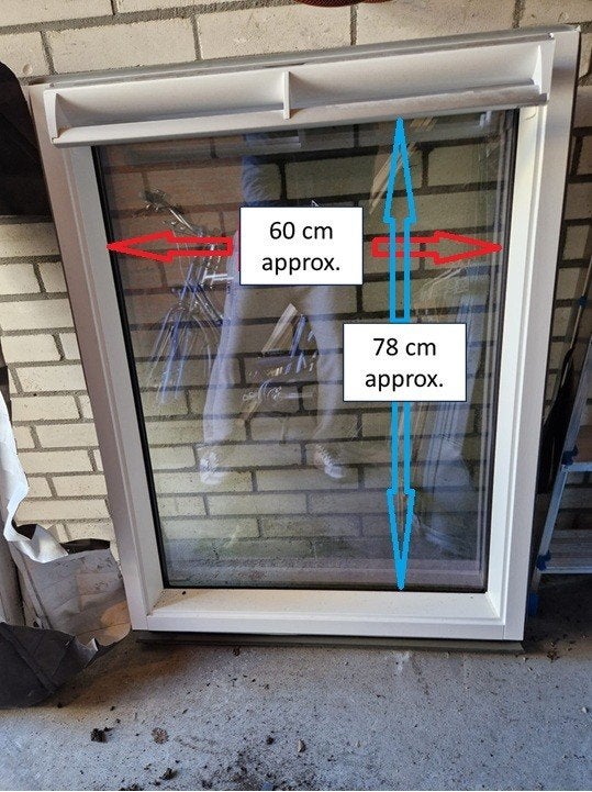 Attic Tilt Window : New condition, Ophalen, Minder dan 80 cm, Nieuw, Dubbelglas