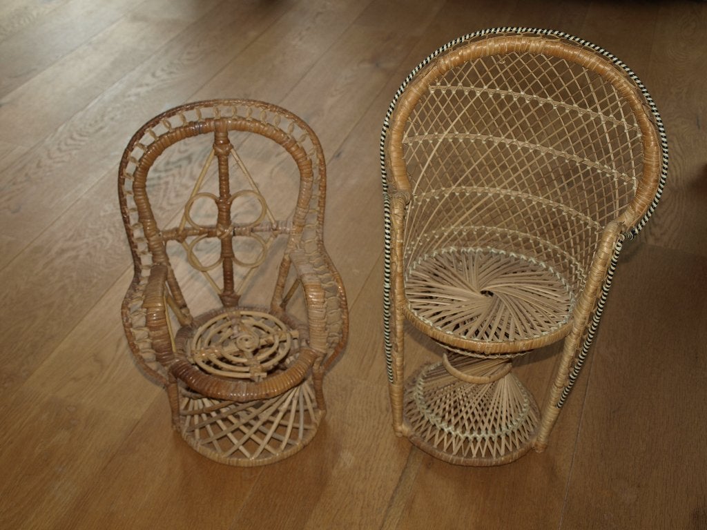 2 RIETEN POPPENSTOELTJES, Ophalen of Verzenden, Pop