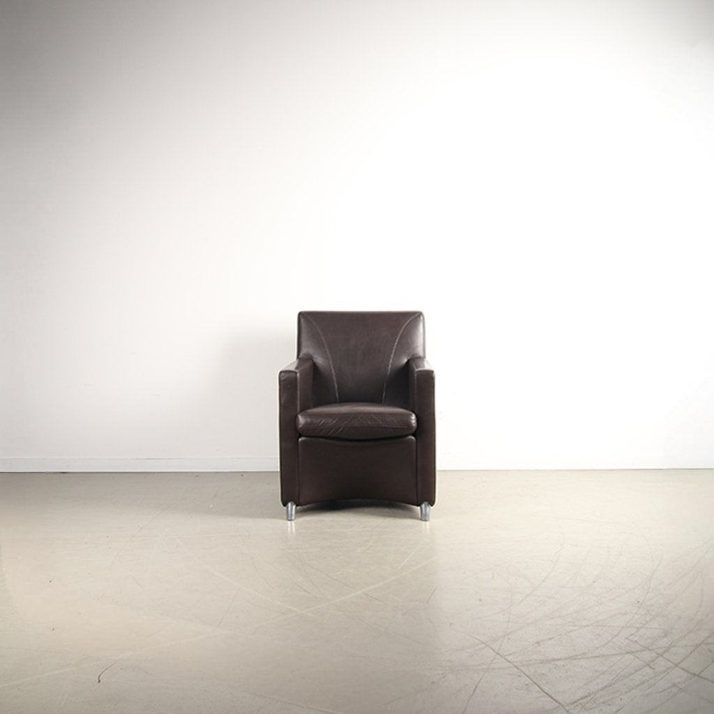 2x Leolux Dolcinea Fauteuil Bruin Leer – Aluminium, Huis en Inrichting, Fauteuils, Niet ingevuld, Gebruikt, Minder dan 75 cm, Niet ingevuld