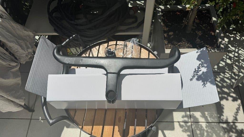 Bontrager Aeolus RSL VR-C stuurcombinatie, Fietsen en Brommers, Fietsonderdelen, Zo goed als nieuw, Stuur, Carbon, Racefiets, Ophalen of Verzenden