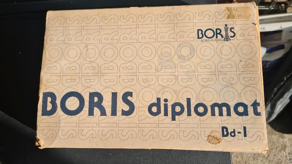 schaakcomputer Boris, Hobby en Vrije tijd, Ophalen, Minder dan 500 stukjes, Zo goed als nieuw, Schaken