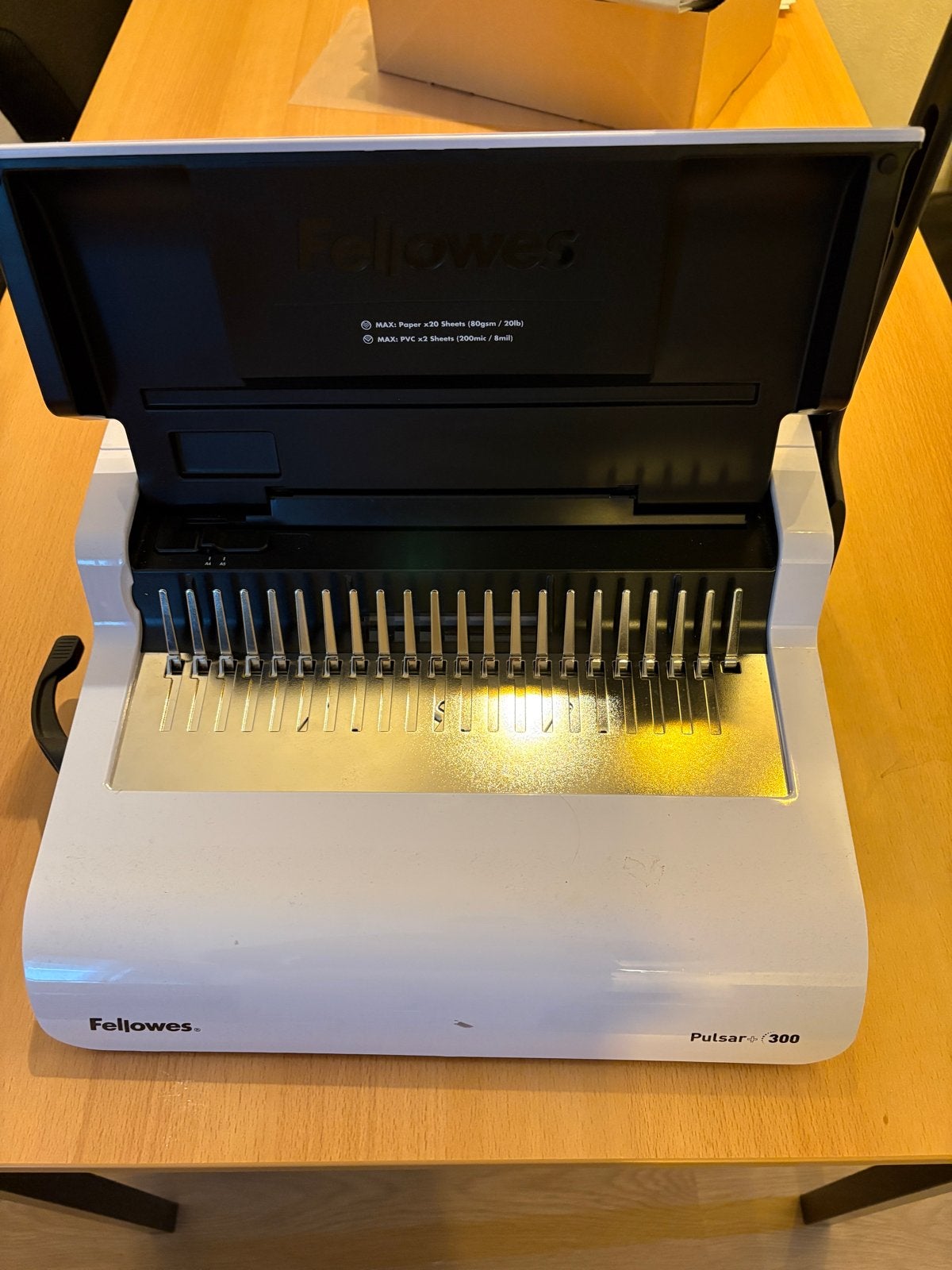 Fellowes Pulsar 300 inbindmachine, Ophalen of Verzenden, Gebruikt, Overige typen