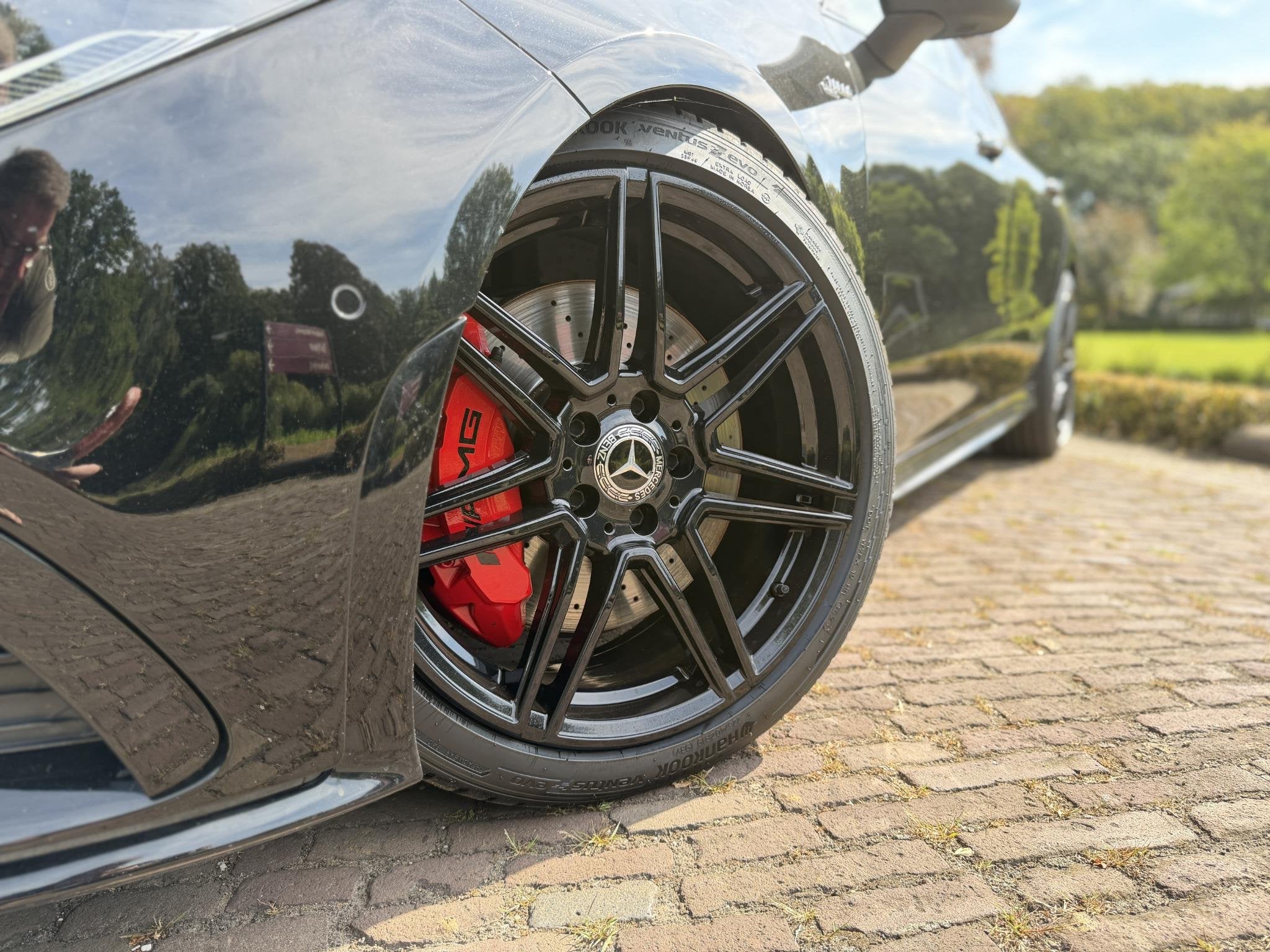 Mercedes-Benz CLA-klasse Shooting Brake AMG 35 4MATIC Premiu, Auto's, Automaat, CLA, Leder en Stof, Zwart