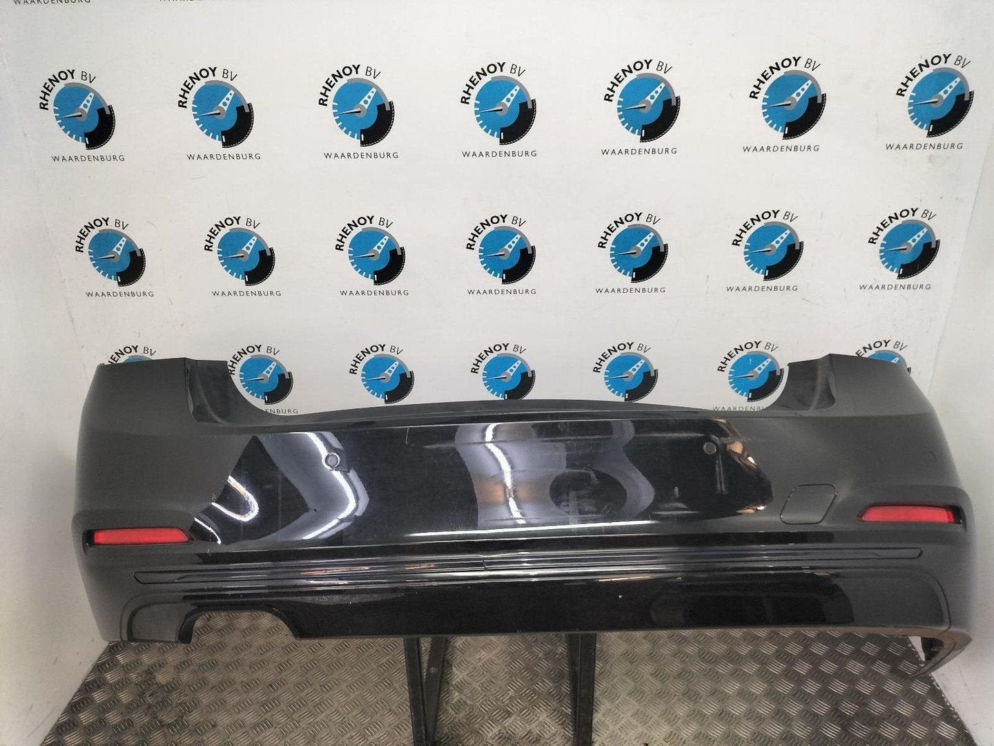 BMW 3 SERIES F30 LCI 320I BUMPER ACHTER 2017, Gebruikt, Ophalen of Verzenden, Stiba lid, Achter