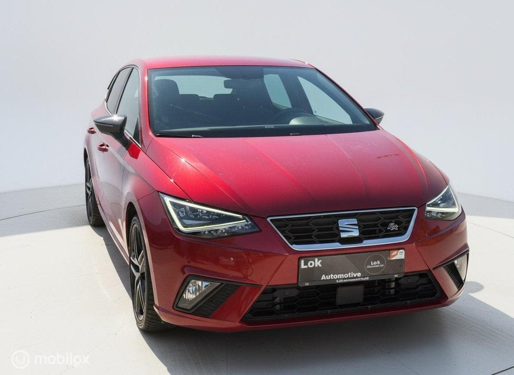 Seat Ibiza 1.0 TSI FR LED|VIRTUAL|ALCANTARA|AUTOMAAT|STOELVE, Auto's, Seat, Gebruikt, Zwart, 1072 kg, Ibiza