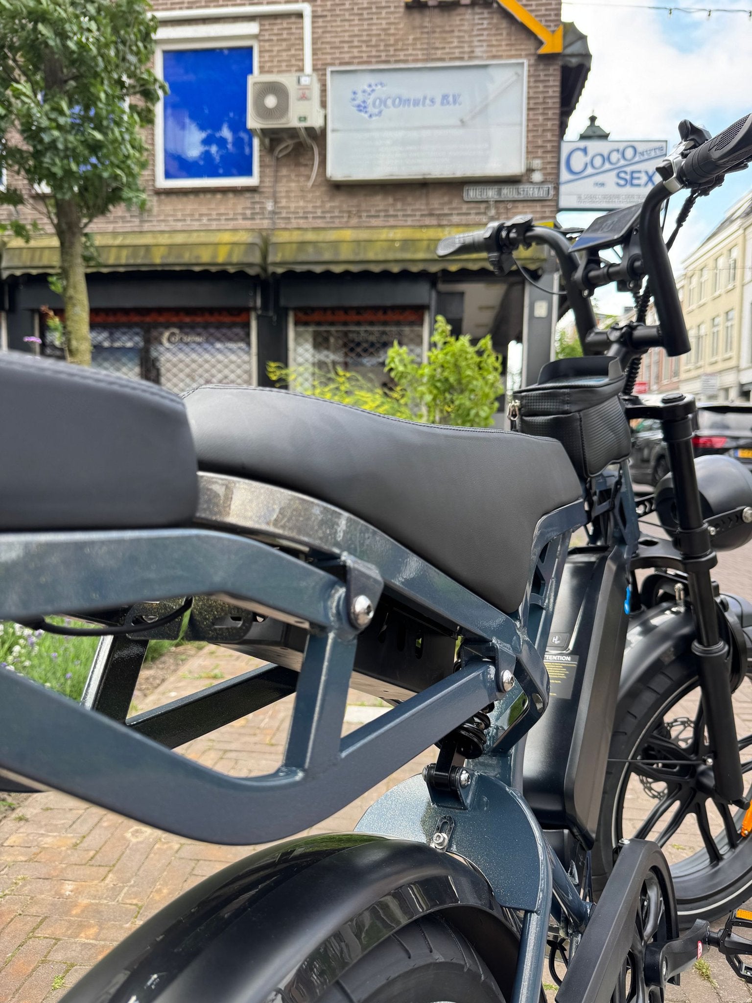 Foto 2 van NIEUWSTE Fatbike V20 Deluxe Nano Grey 2026
