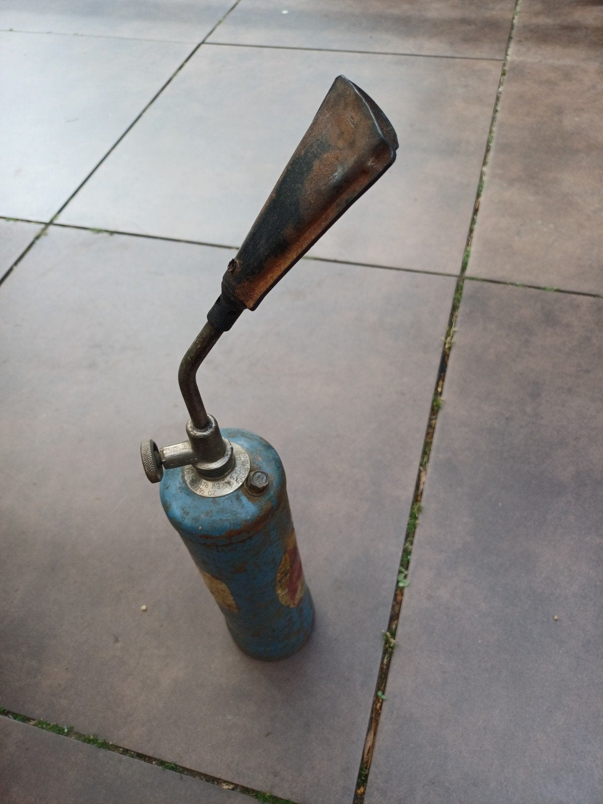 hobby brander van primus, Ophalen