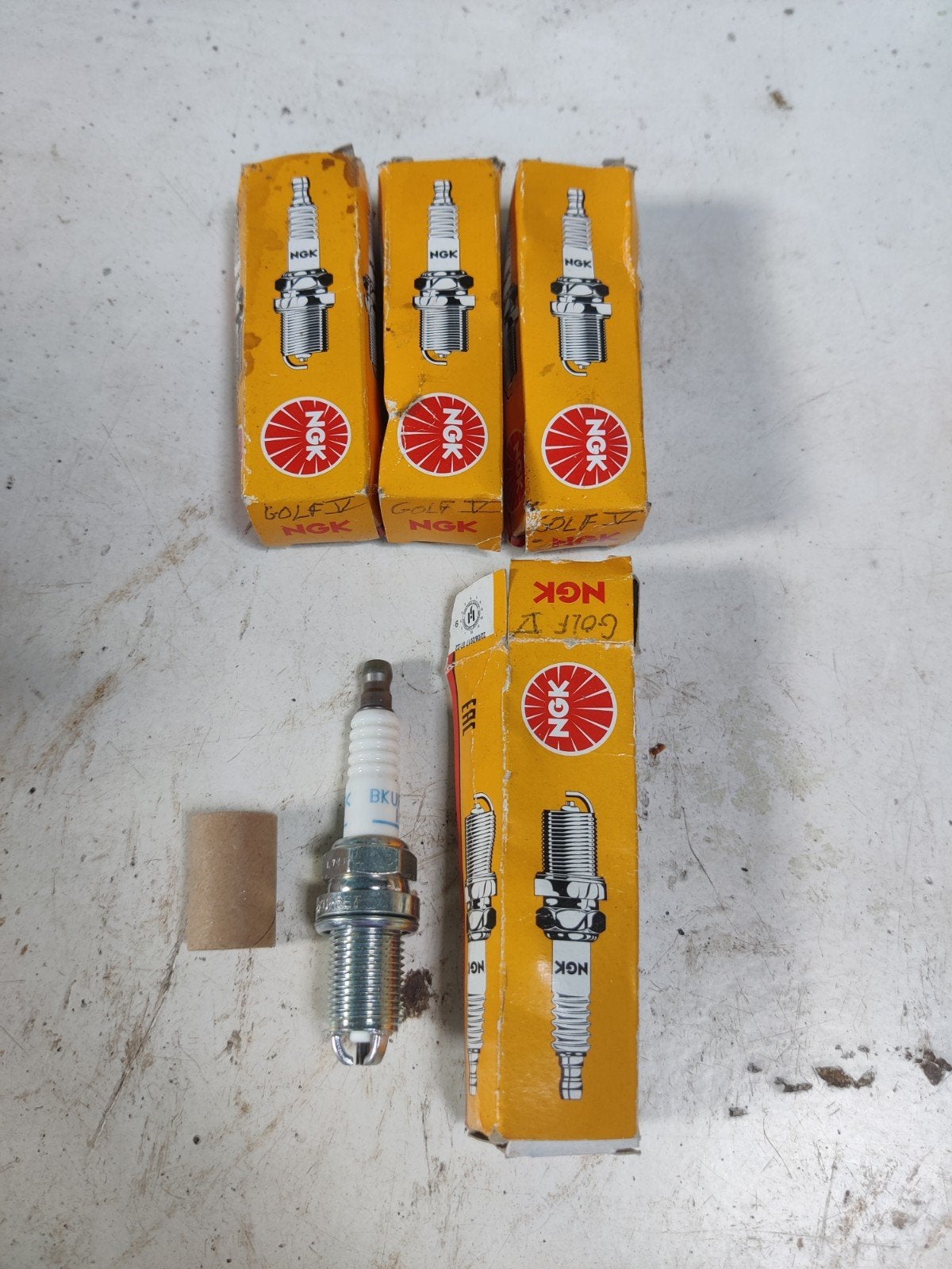 NGK Bougies voor o.a. Golf 5 1.6, Auto-onderdelen, Ophalen, Nieuw, Volkswagen