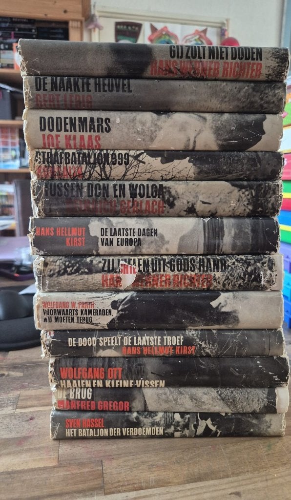 12 oude oorlogsromans, Diverse auteurs, Ophalen of Verzenden, Algemeen, Tweede Wereldoorlog