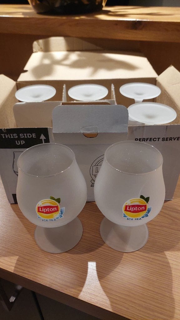 12 x (2 dozen x 6) Lipton Ice tea glazen - prijs per doos, Verzamelen, Ophalen of Verzenden, Nieuw, Frisdrankglas