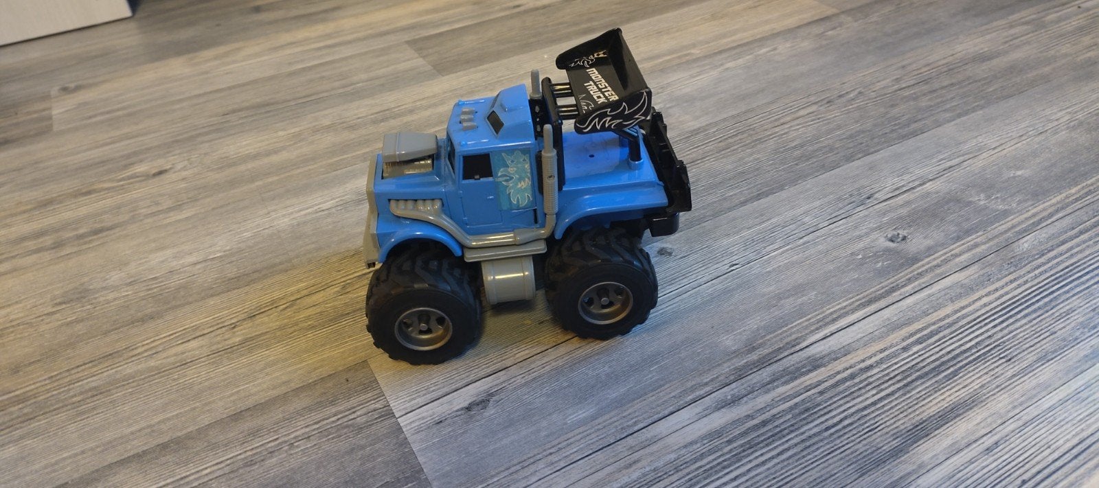 Blauwe Monster Truck met Lichtjes, Ophalen of Verzenden, Gebruikt