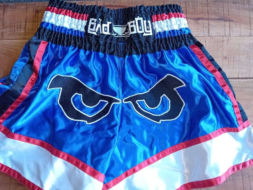 Kickboxing broekjes, muai thai shorts, mma broekjes, Maat L, Ophalen of Verzenden, Zo goed als nieuw, Overige