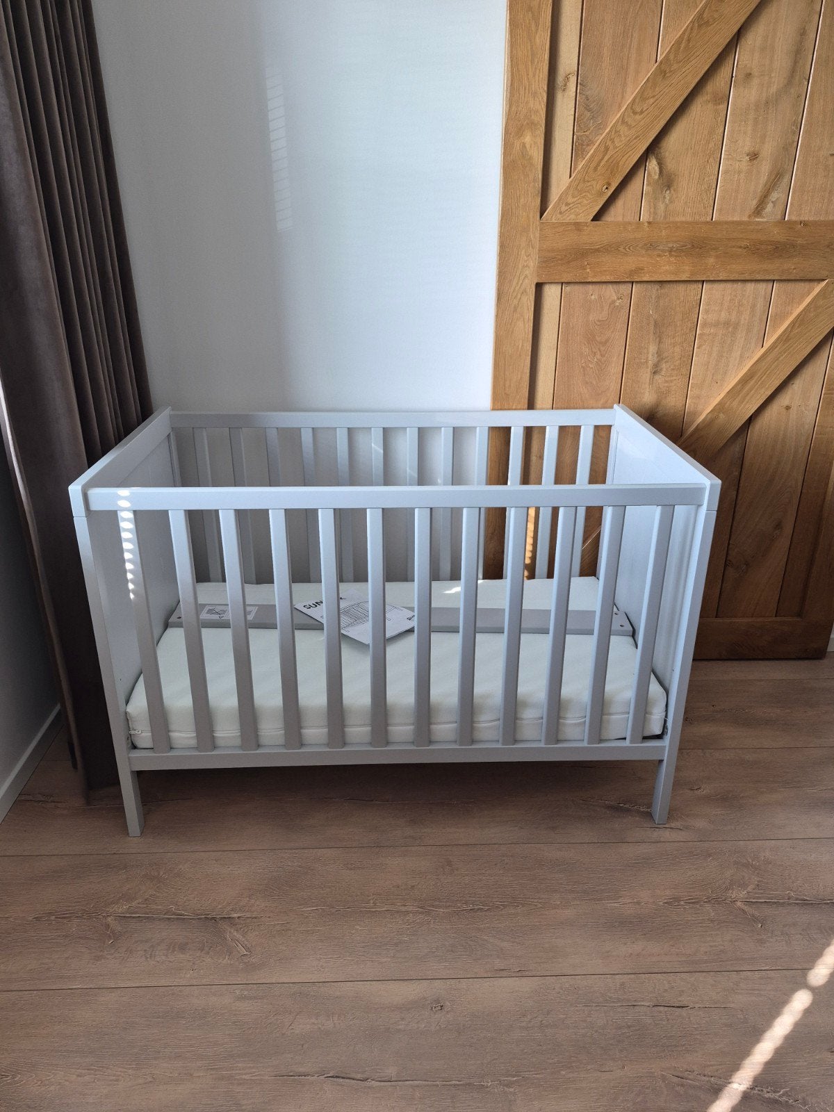 Ikea Sundvik Ledikant  incl matras! - Zo goed als nieuw, Ophalen of Verzenden, Zo goed als nieuw, Ledikant