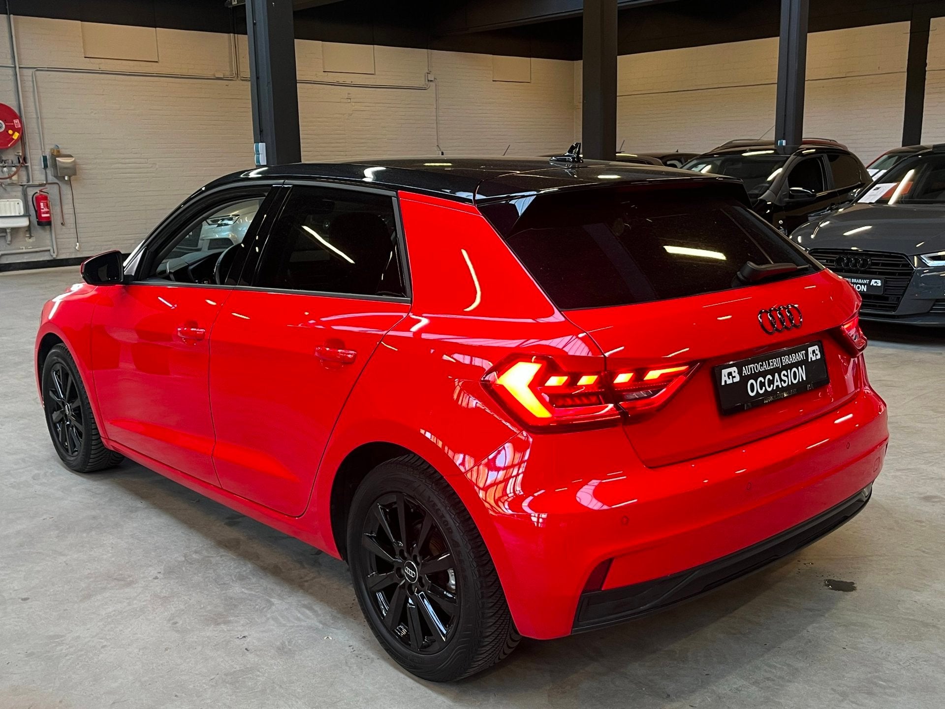 Audi A1 Sportback 30 TFSI Advanced Led/Navi/VirtualCockpit, Auto's, Audi, Zwart, 1200 kg, 116 pk, Bedrijf