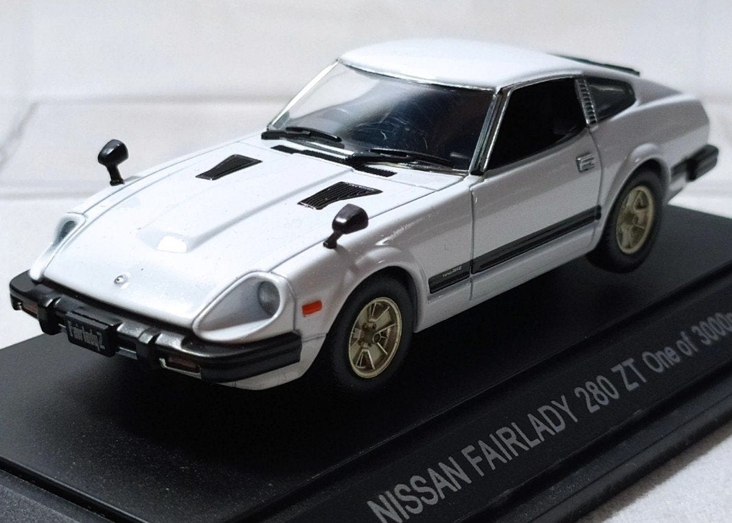 Nissan Fairlady 280 ZX 1980 wit EBBRO in vitrinedoosje, Ophalen of Verzenden, Auto, Overige merken