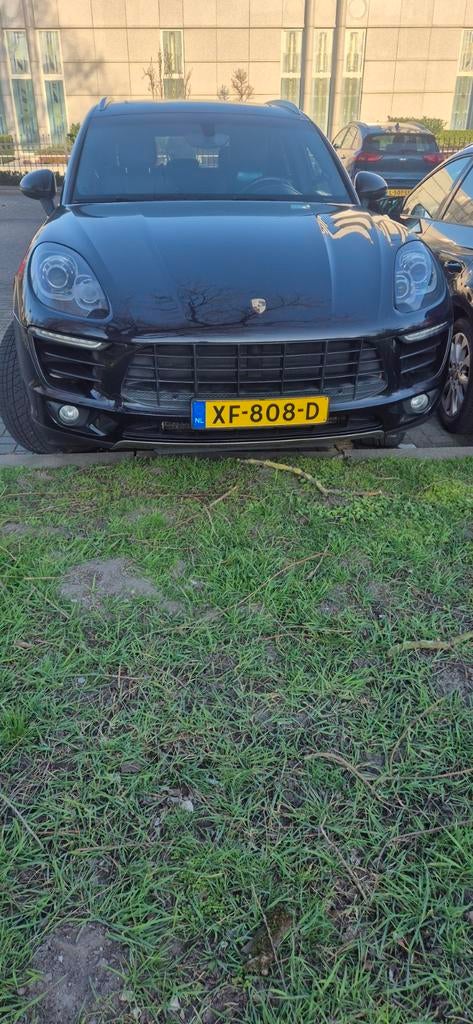 INRUIL MOGELIJK   Porsche Macan 3.0D S 190KW 2015 Zwart, Auto's, Porsche, Automaat, 258 pk, Zwart, 226 €/maand