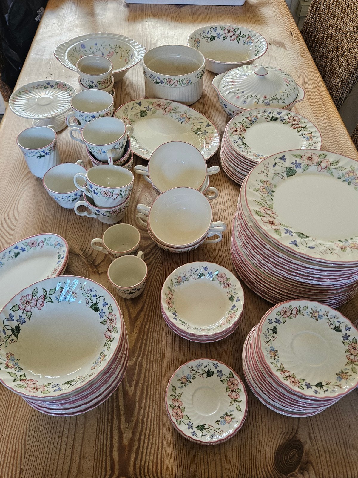 Servies van Woods & Sons 'Spring Fields' by Jenny Rhode, Ophalen, Gebruikt, Overige merken, Overige stijlen