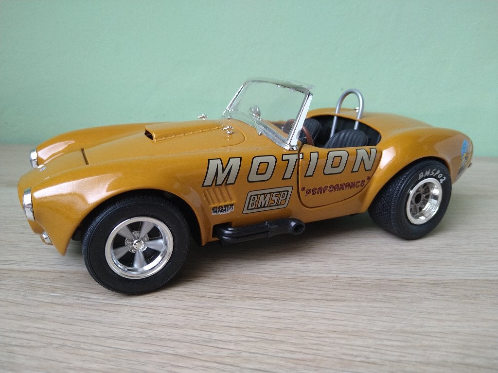 1:18 ERTL Shelby Cobra 427 Dragging Snake Baldwin Motion, Hobby en Vrije tijd, Ophalen of Verzenden, Zo goed als nieuw, Auto, ERTL