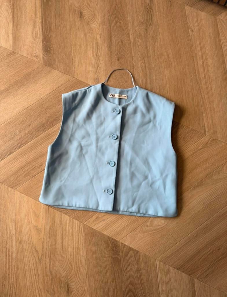 Zara gilet topje lichtblauw, Kleding | Dames, Maat 38/40 (M), Blauw, Ophalen of Verzenden, Zo goed als nieuw