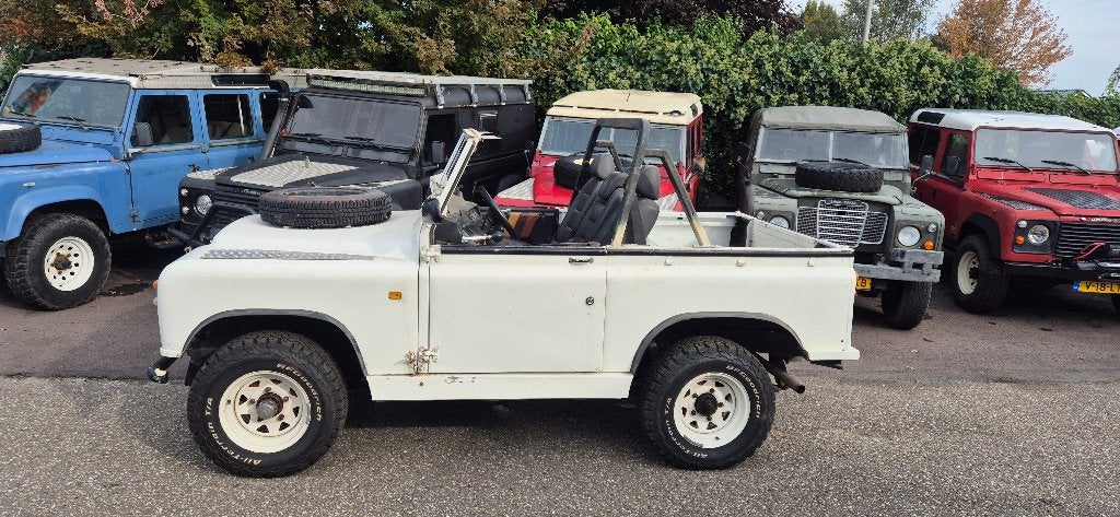 Landrover 88 1961 STUURBEKRACHTIGING, Auto's, 95 pk, 7 stoelen, Bedrijf, Vierwielaandrijving