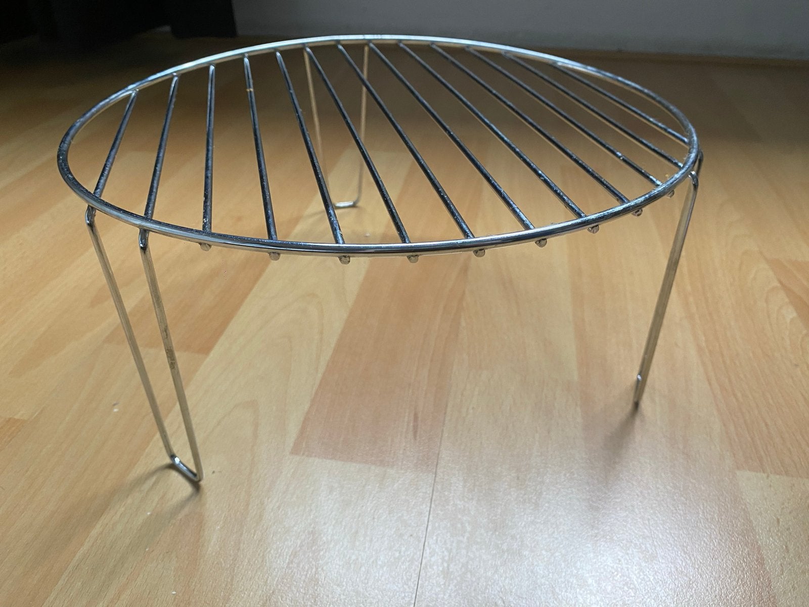 Rond metalen rooster voor oven of barbecue, Ophalen of Verzenden, Zo goed als nieuw