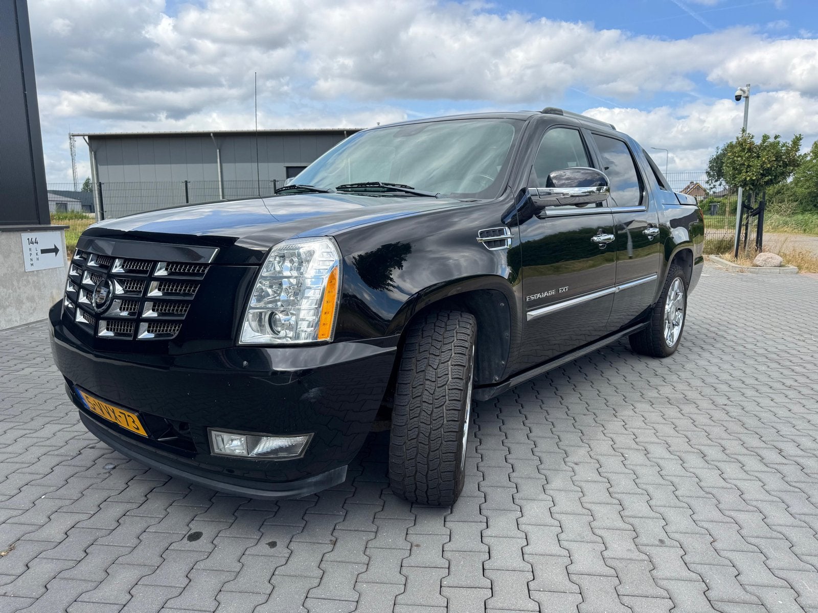 Cadillac Escalade Pick-Up 2021 Benzine/LPG, Auto's, Automaat, Stoelverwarming, Zwart, Zwart