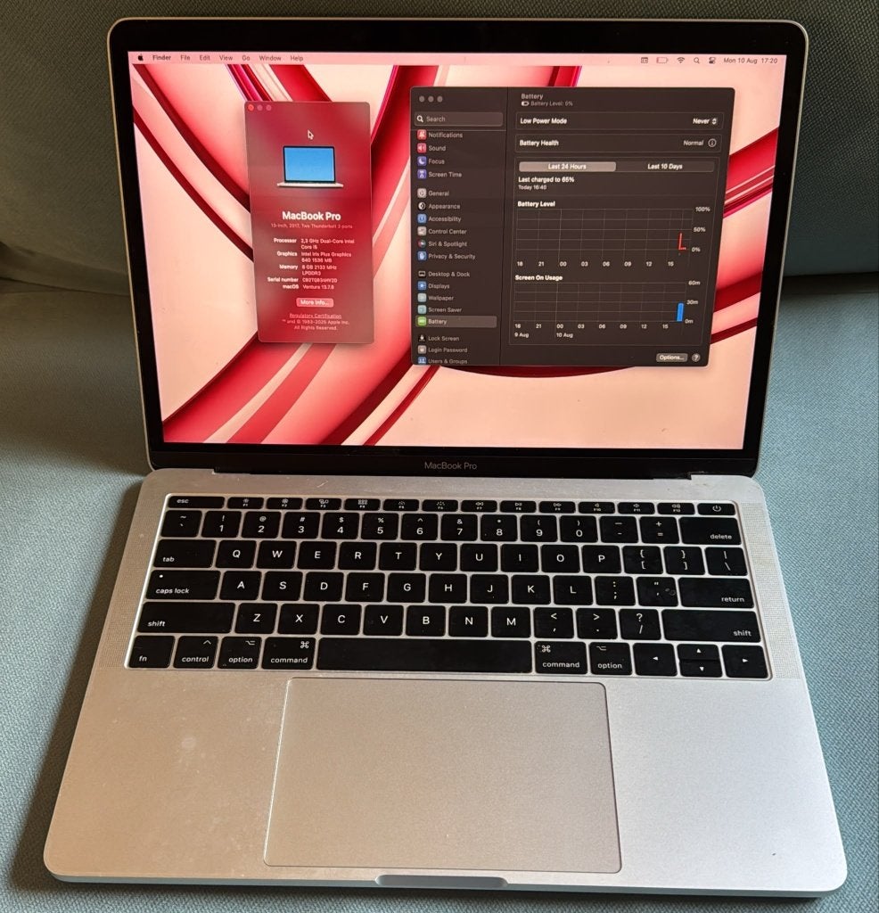 MacBook Pro 13” 2017 i5 8GB 256GB SSD – Defect scherm/camera, Computers en Software, Apple Macbooks, Gebruikt, 256 GB, 2 tot 3 Ghz