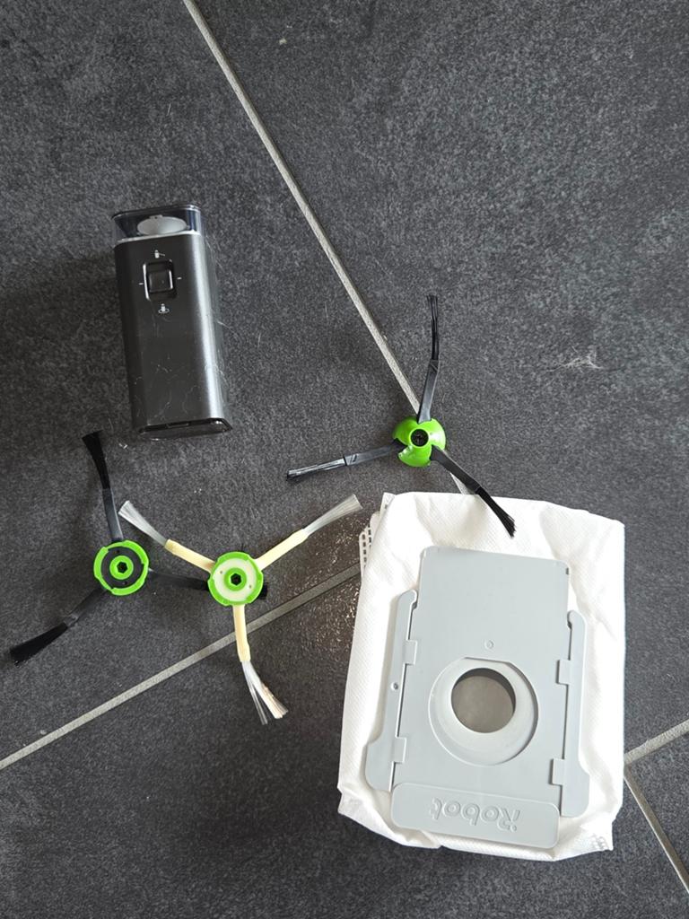 Roomba robotstofzuiger, Ophalen, Robotstofzuiger