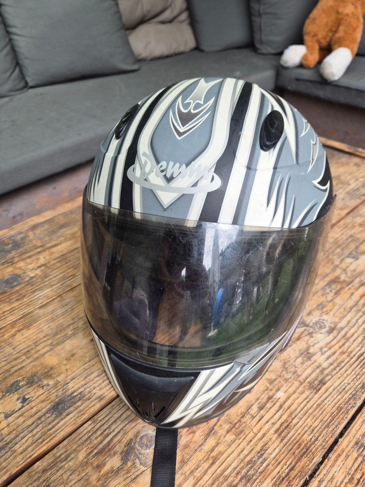 Demm Integraalhelm Maat M - Grijs/Zwart Design, Motoren, M, Dames, Integraalhelm, Tweedehands