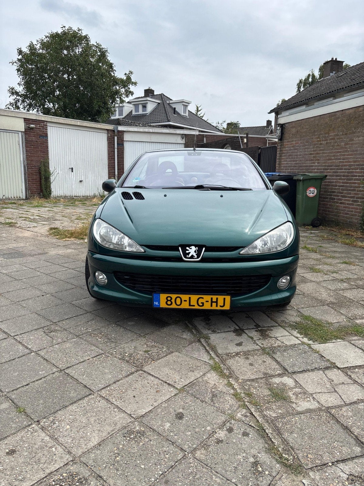 Peugeot 206 1.6 16V CC 2003 Groen, Voorwielaandrijving, 4 cilinders, Cabriolet, 4 stoelen