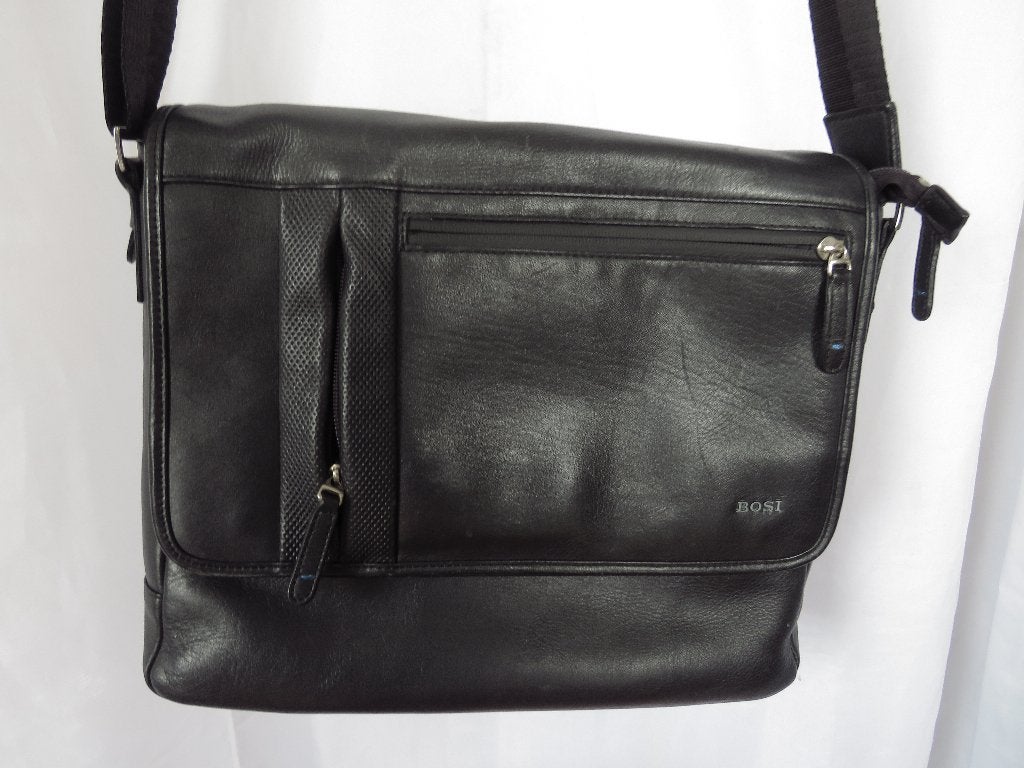 zwarte leren laptoptas van Bosi, Computers en Software, Laptoptassen, 12 inch of minder, Aktetas, Ophalen of Verzenden, Zwart