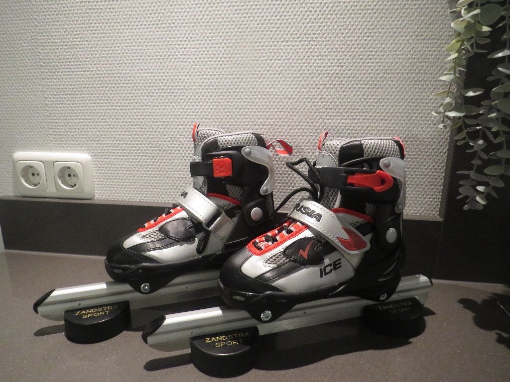 NIEUW Zandstra Frisia 1660 noren schaatsen verstelbaar 30-33, Zandstra, Combinoren, Nieuw, Ophalen of Verzenden